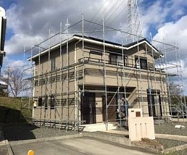 外壁塗装や、外壁の張り替えなどに必要不可欠な足場工事を、担っております